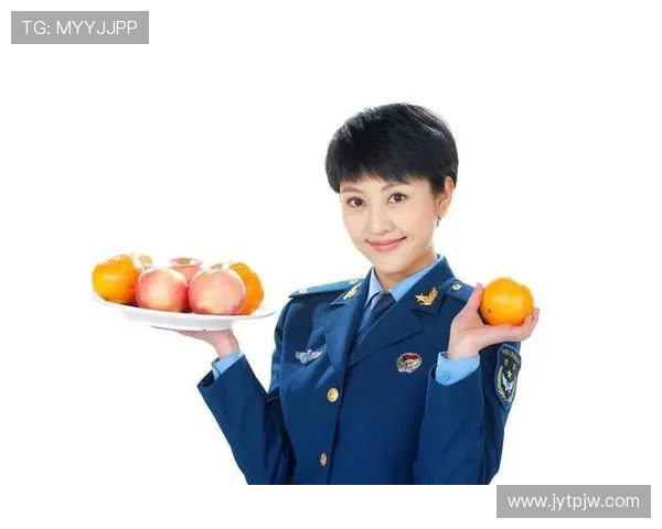 《卫生队的故事》：那些年，我们一起追的“小人物”的英雄梦